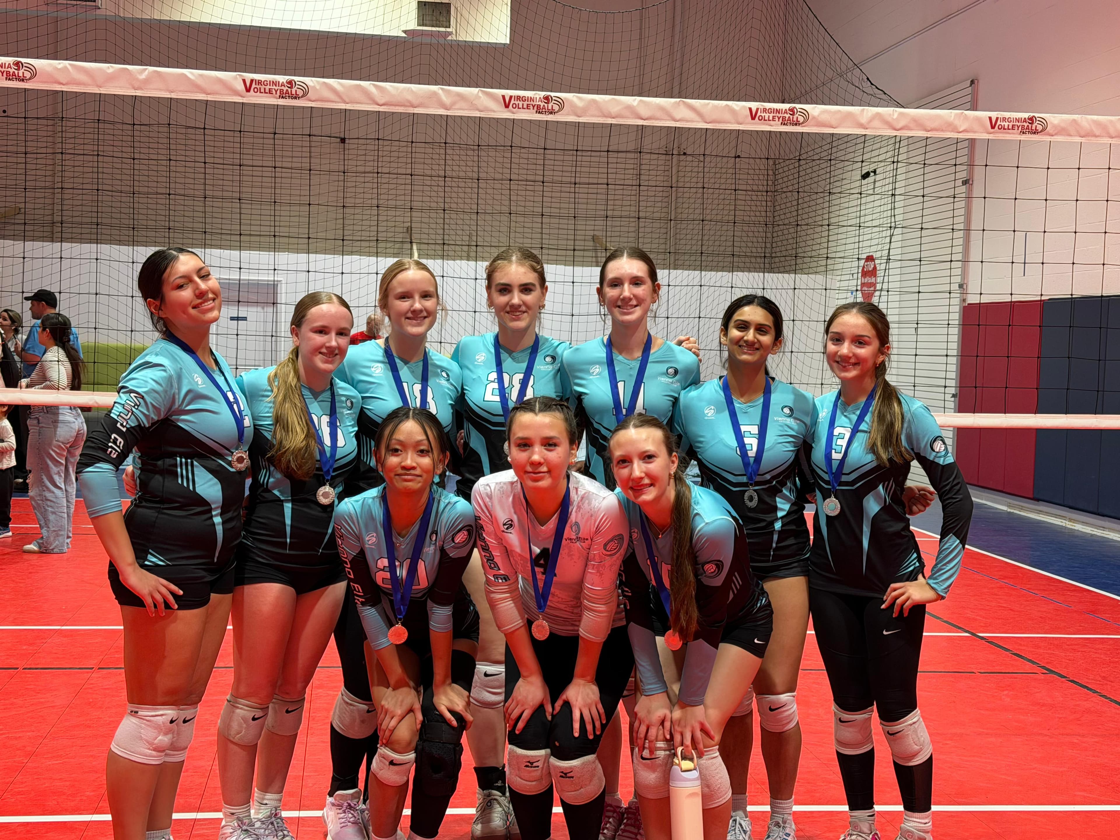 Vienna Elite 16s Mixed Gold Runner-Up